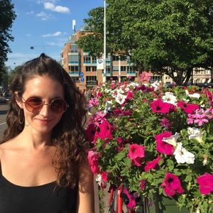 Meet your Posher, Michaela